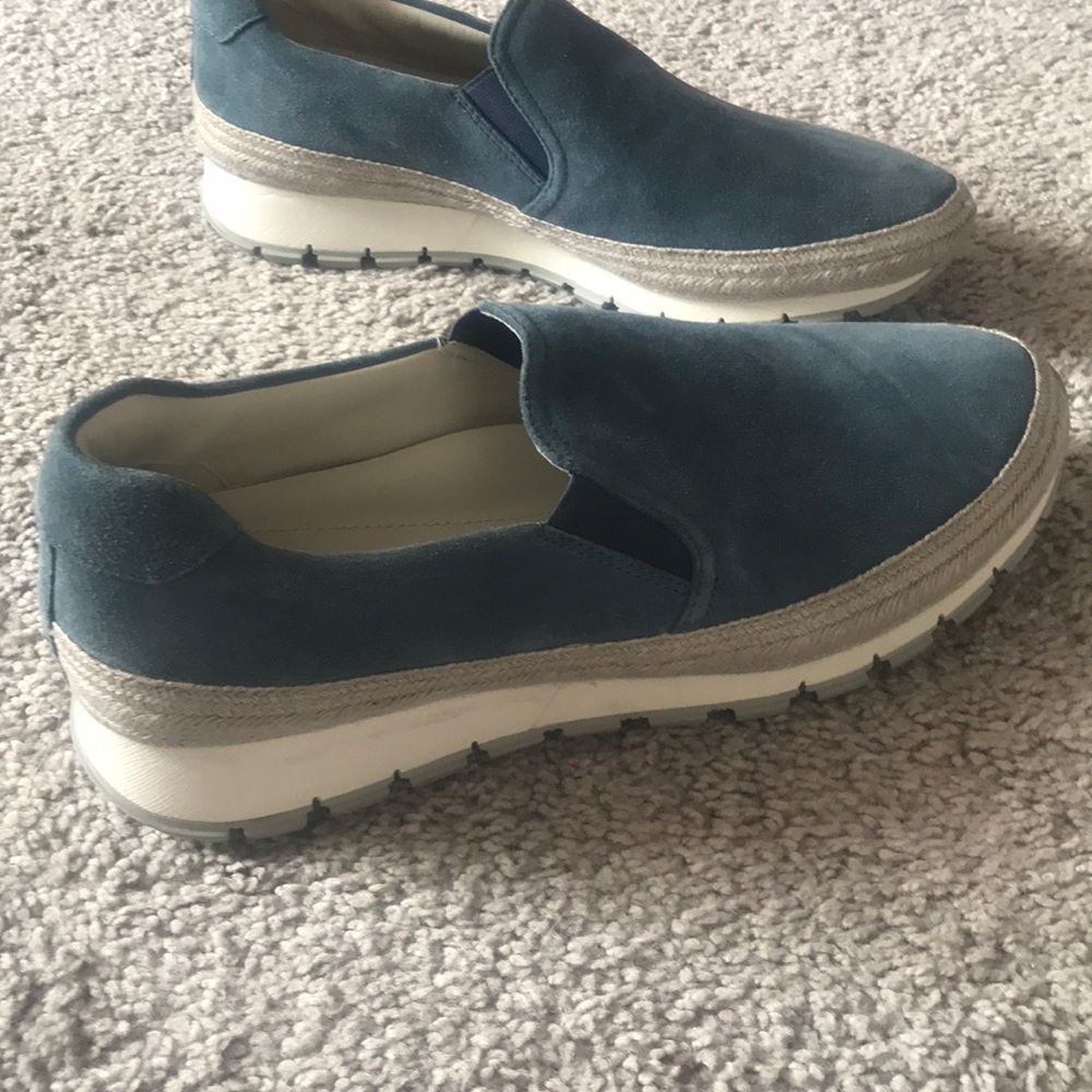 Prada blue sneakers slip ons - Picture 2 of 5